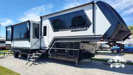 2025 Brinkley Model G 3950, $ 132,000