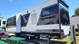 2025 Brinkley Model G 3950, $ 132,000