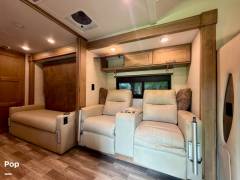2023 Tiffin Wayfarer 25RW, $ 109,900