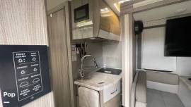 2022 Thor Motor Coach Tiburon 24RW, $ 112,500