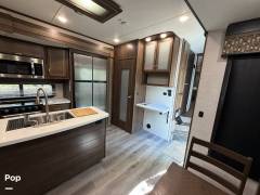 2019 Highland Ridge Mesa Ridge 314RLS, $ 36,000