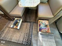 2019 Entegra Coach Esteem 31F, $ 90,000