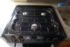 1999 Fleetwood Tioga 26F, $ 39,000