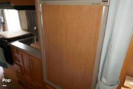 1999 Fleetwood Tioga 26F, $ 39,000