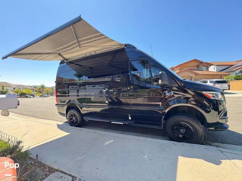 2021 Airstream Interstate 19 4WD, $ 127,000