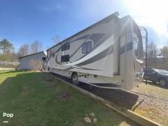 2014 Thor Motor Coach Hurricane 34J, $ 48,100