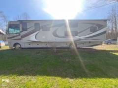 2014 Thor Motor Coach Hurricane 34J, $ 48,100