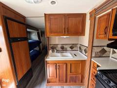 2016 Jayco Redhawk 31XL, $ 29,999