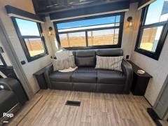 2022 Jayco Pinnacle 36SSWS, $ 64,900