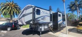 2017 Keystone Fuzion 369, $ 46,700