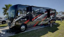 2022 Thor Motor Coach Outlaw 38KB, $ 159,999