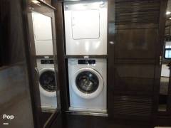 2021 Entegra Coach Reatta 37K, $ 144,900