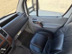 2014 Thor Motor Coach Citation 24ST, $ 54,950