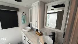 2022 Keystone Montana 3231CK, $ 62,000