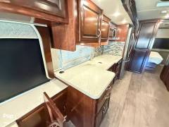 2018 Fleetwood Bounder 35P, $ 94,500