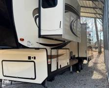 2018 Heartland Bighorn 3575EL, $ 39,900