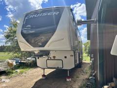 2021 CrossRoads Cruiser 3841FL, $ 56,000