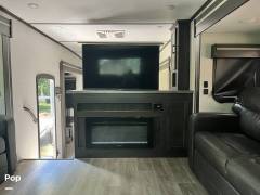2021 CrossRoads Cruiser 3841FL, $ 56,000