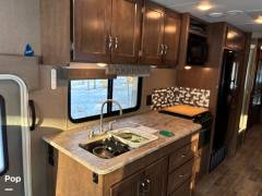 2019 Winnebago Intent 30R, $ 48,500