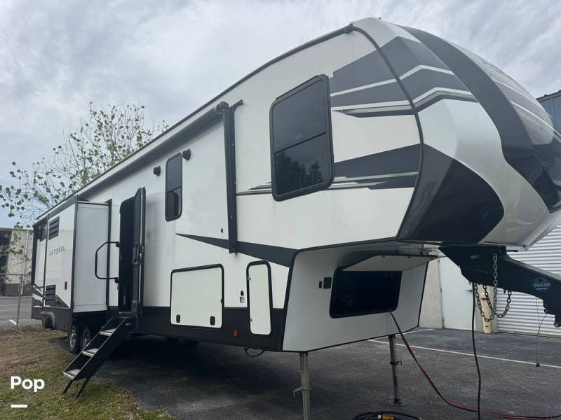2021 Dutchmen Astoria Platinum 3603LFP, $ 29,400