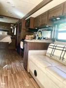 2018 Thor Motor Coach A.C.E. 30.4, $ 53,500