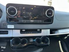 2021 Airstream Interstate 24GT 4WD, $ 157,000