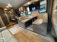 2023 Thor Motor Coach Quantum SE SL31, $ 87,500