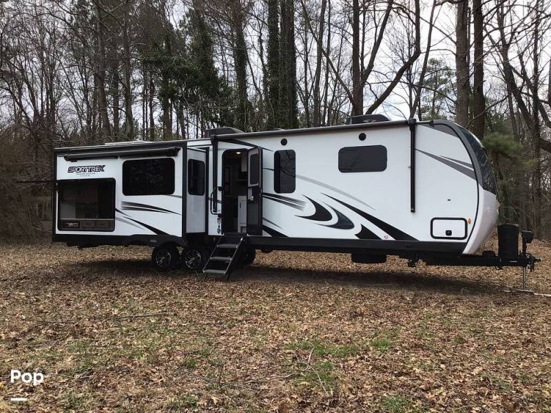 2023 Venture RV SportTrek STT 343VIK, $ 45,000