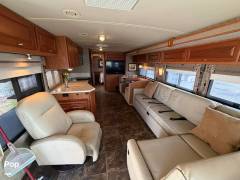 2013 Itasca Sunova 36V, $ 59,000