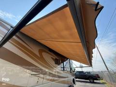 2013 Itasca Sunova 36V, $ 59,000