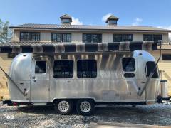 2020 Airstream Globetrotter 23FB Twin, $ 69,995