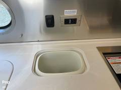 2020 Airstream Globetrotter 23FB Twin, $ 69,995