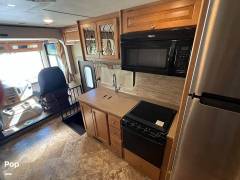 2016 Thor Motor Coach Windsport 35C, $ 43,450