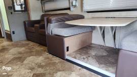 2016 Thor Motor Coach Windsport 35C, $ 43,450