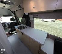 2015 Mercedes-Benz Sprinter 3500 170WB, $ 90,000