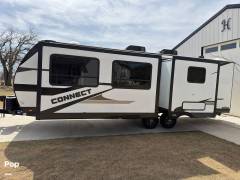 2024 KZ Connect C282FKK, $ 39,500