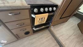 2020 Thor Motor Coach Daybreak 24DB, $ 54,000