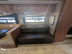 2015 Fleetwood Expedition 38B, $ 95,000
