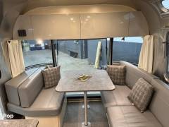 2022 Airstream Flying Cloud 27FB Queen, $ 89,900