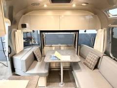 2022 Airstream Flying Cloud 27FB Queen, $ 89,900
