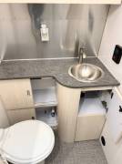 2022 Airstream Flying Cloud 27FB Queen, $ 89,900
