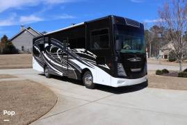 2021 Coachmen Sportscoach 339DS, $ 154,000