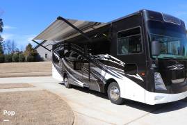 2021 Coachmen Sportscoach 339DS, $ 154,000