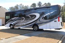 2021 Coachmen Sportscoach 339DS, $ 154,000