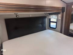2019 Coachmen Chaparral 392MBL, $ 31,000