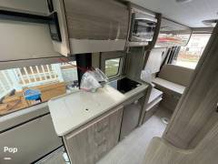 2022 Thor Motor Coach Sequence 20J, $ 94,500