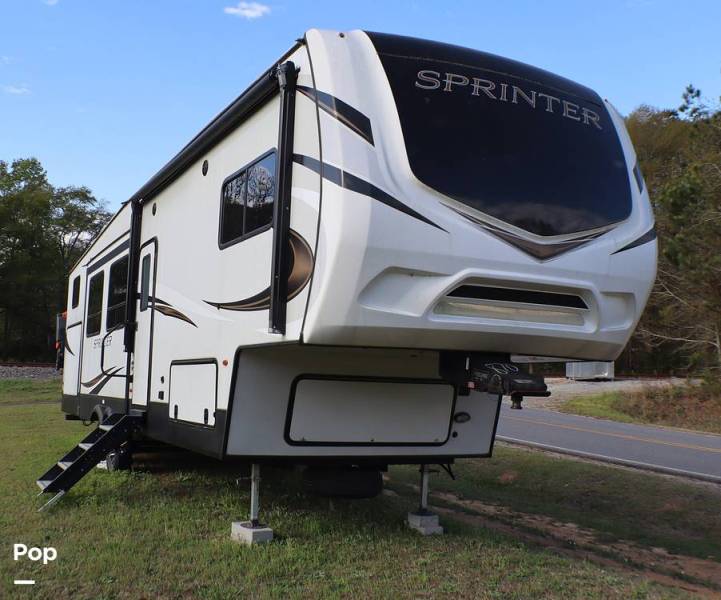 2022 Keystone Sprinter 32BH, $ 27,500