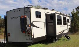2022 Keystone Sprinter 32BH, $ 27,500