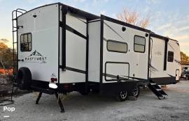 2023 East To West RV Alta 2810KIK, $ 23,000