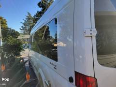 2018 Airstream Interstate Lounge EXT 4X4, $ 122,000